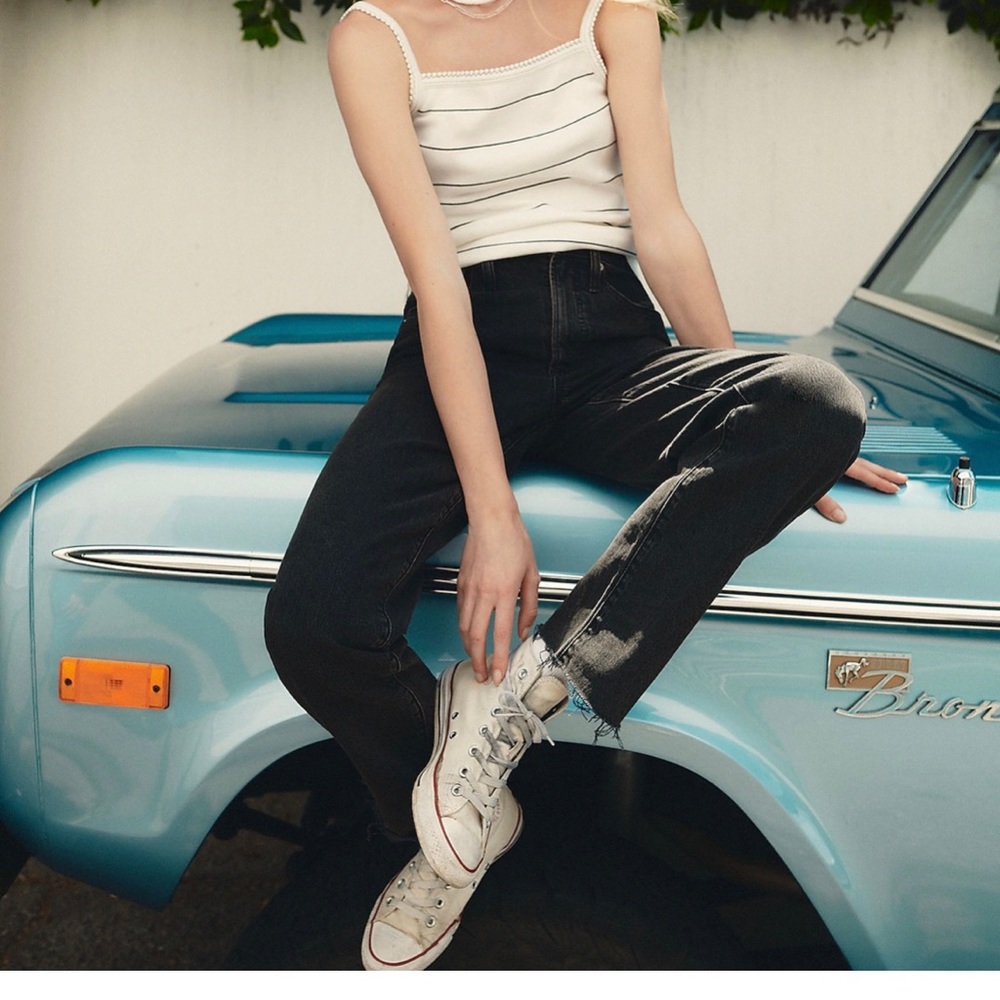 The Perfect Vintage Straight Jean - Madewell, Lunar Wash Raw hem